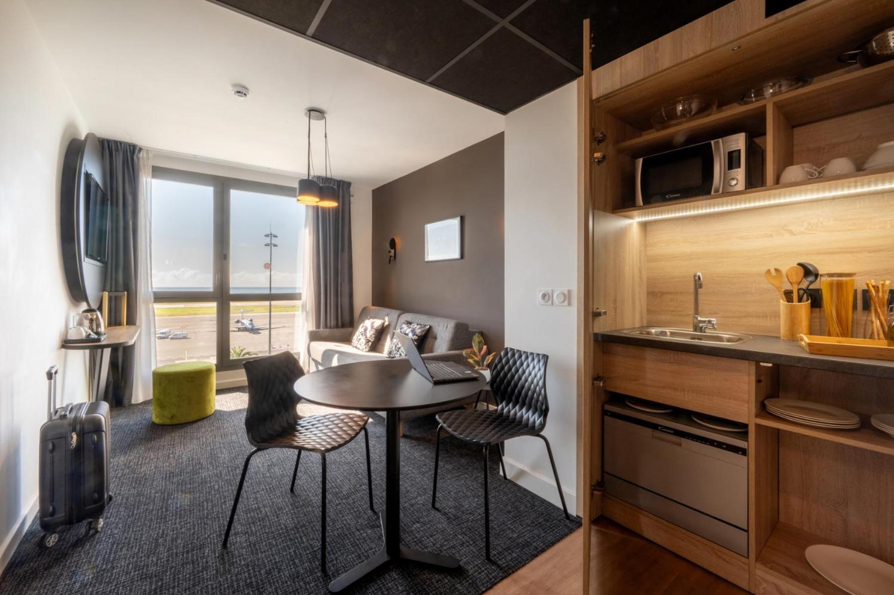 Nemea Appart Hotel Nice Arenas Aeroport Kültér fotó